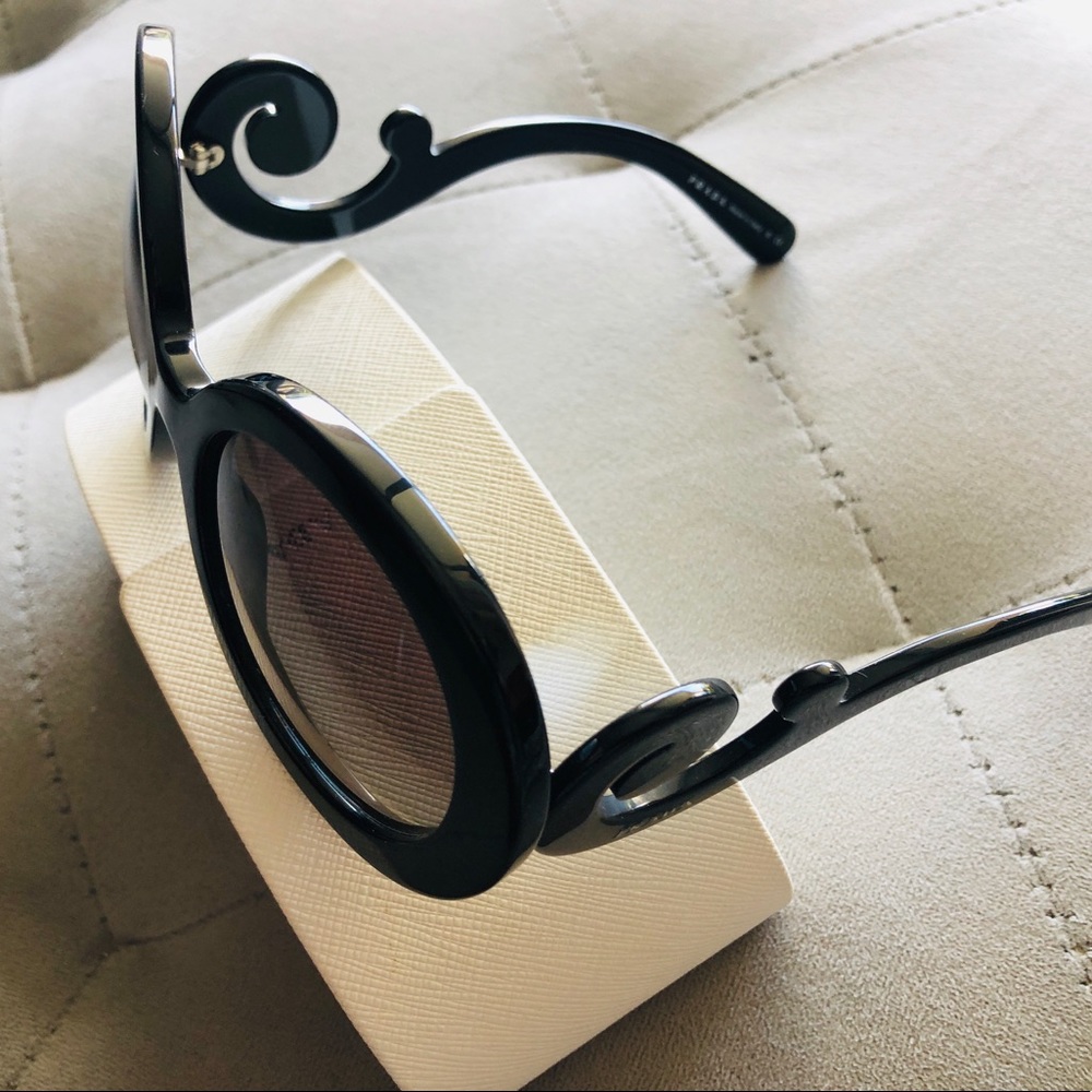 Authentic Prada sunglasses - Picture 3 of 6